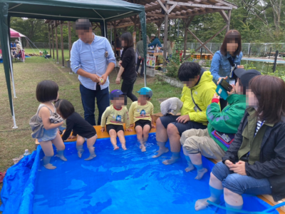 足湯ブースの様子